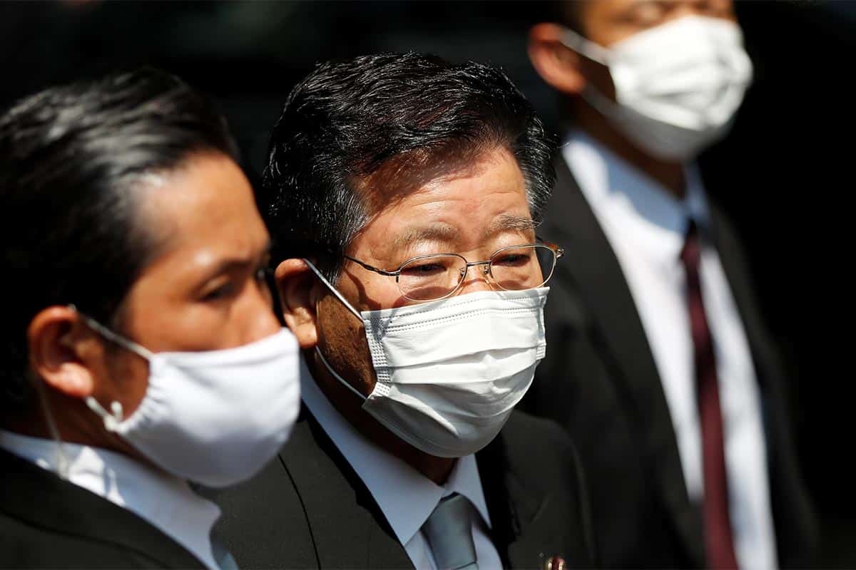 奨学金「地元で結婚したら減免、出産で追加減免」元少子化担当相の提言にSNS憤激「キモさ二乗で死んでしまう」 | Smart FLASH/スマフラ[光文社週刊誌]