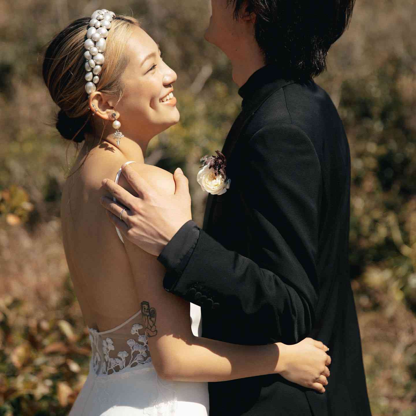 元E-girlsの須田アンナが結婚を発表「沢山の愛を与えてくれる彼にとても支えられています」