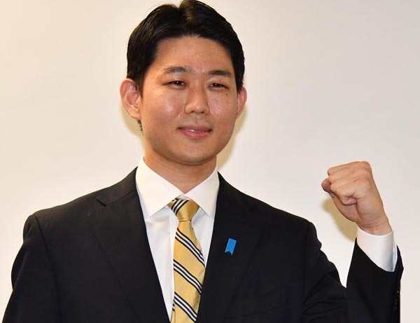 岸信千世氏が“金満”政治資金パーティー！ 実績ゼロ新人が前代未聞の永田町高級ホテル開催（日刊ゲンダイDIGITAL） - Yahoo!ニュース