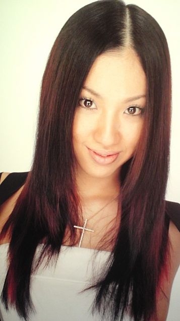 上原多香子　沖縄で美容家に転身した最新姿、美容エステで活動中　今井絵理子議員とランチ