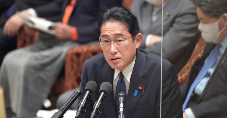岸田首相「ＰＴＡ入退会は保護者の自由」　記念品にも言及  | カナロコ by 神奈川新聞