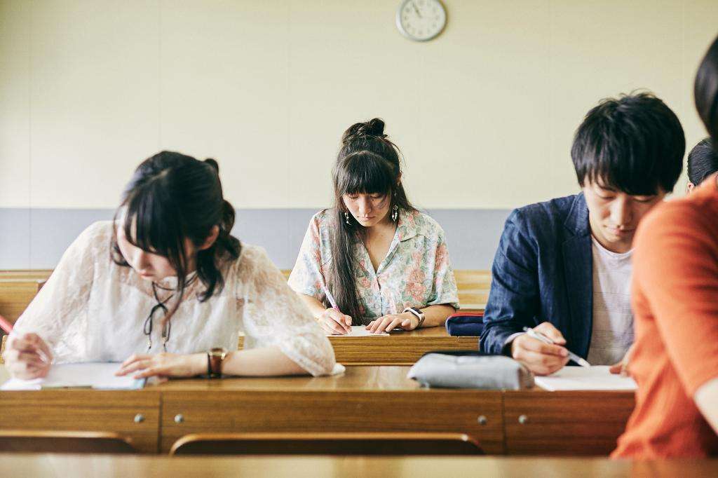 「学歴の価値はどんどん下がっていく」　教育のプロが日本の大学は「もはや幕末」と指摘する理由とは(1/3)〈dot.〉 | AERA dot. (アエラドット) 