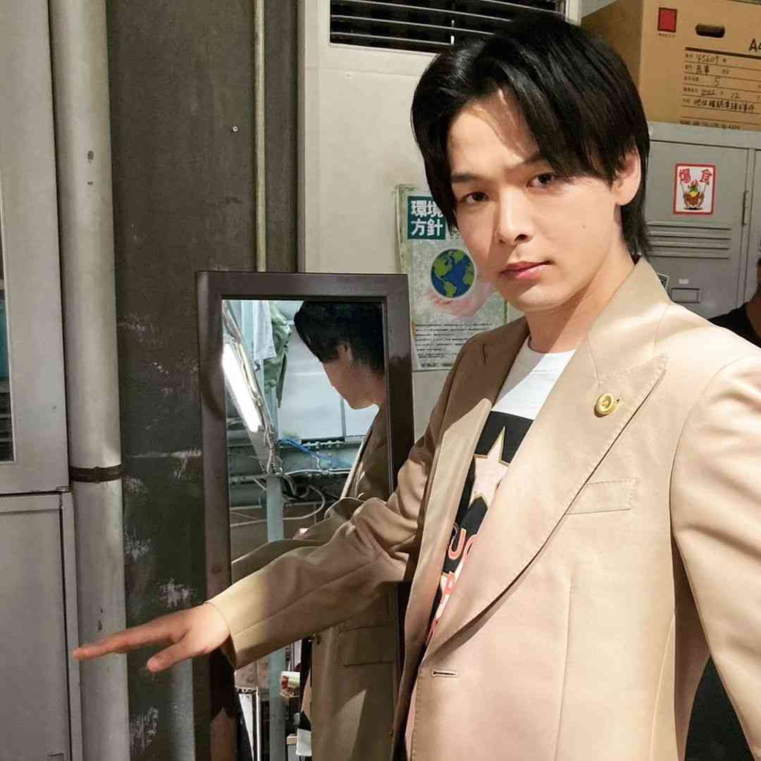 中村倫也、7月テレビ朝日「木9」主演で新妻・日テレ水卜麻美アナを「より食べさせる」!?TBS『日曜劇場』にも通ずる出世道！ミトちゃんは早くも「あげまん力」発揮？｜ニュース｜ピンズバNEWS