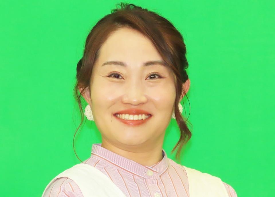 キンタロー。早くもヌートバー母のものまねを研究　ボブヘア＆大ぶりメガネに「似てる！」の声