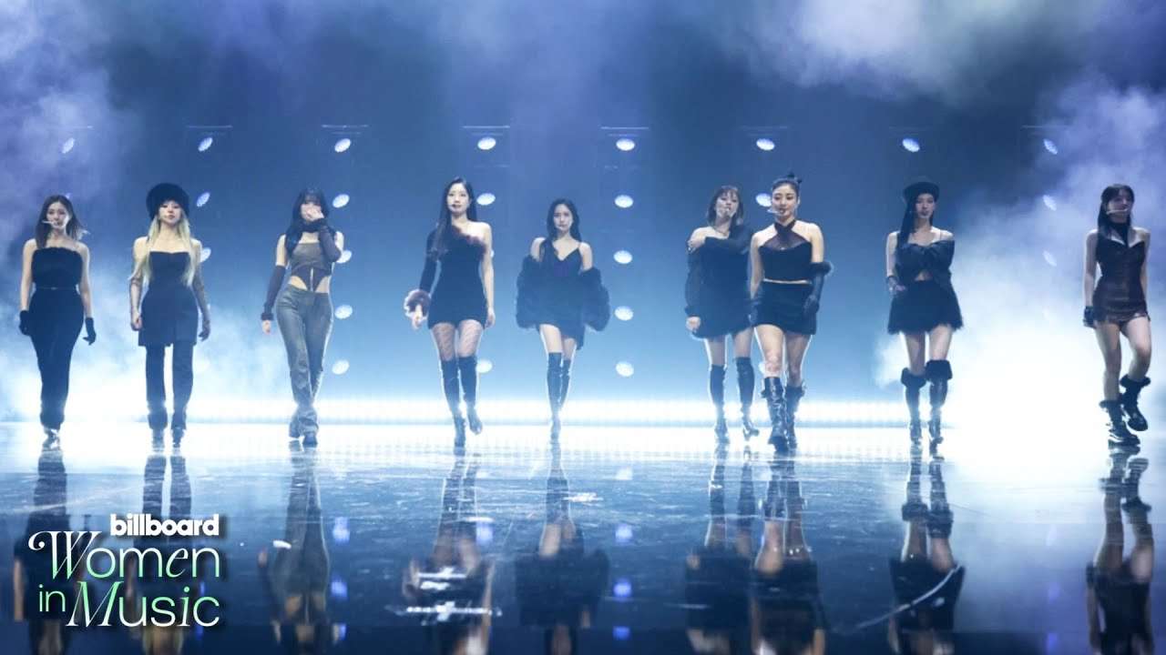 Twice Performing 'MOONLIGHT SUNRISE'  | Billboard Women In Music Awards 2023 - YouTube