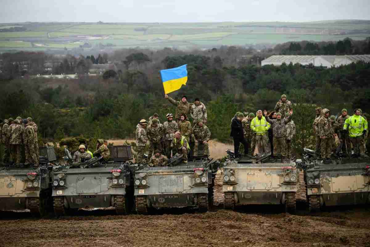 英独米の軍用車両がウクライナ到着、攻勢控え精鋭部隊に配備（Forbes JAPAN） - Yahoo!ニュース