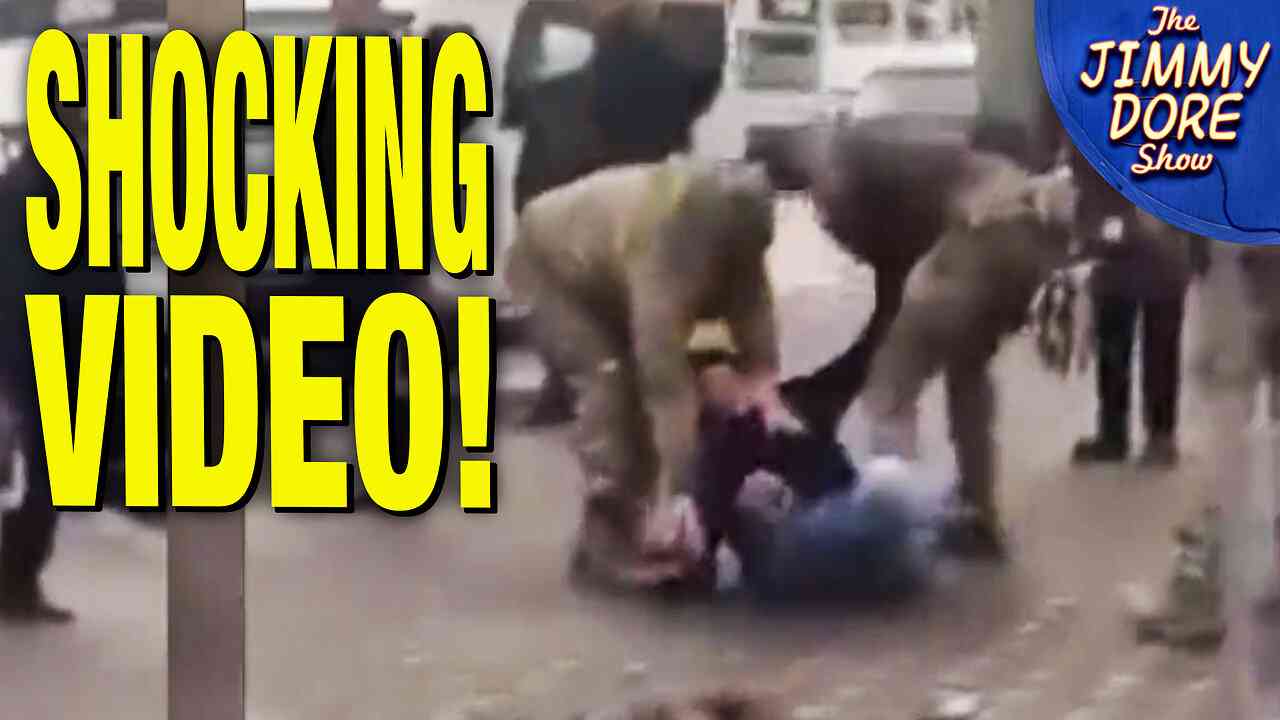 Ukraine Soldiers Kidnapping New “Recruits” In Broad Daylight!