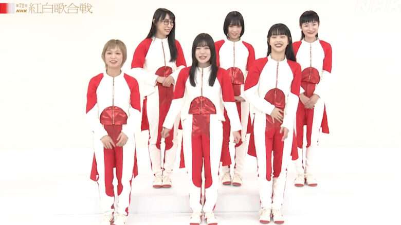 なんだこの衣装…となった芸能人の衣装
