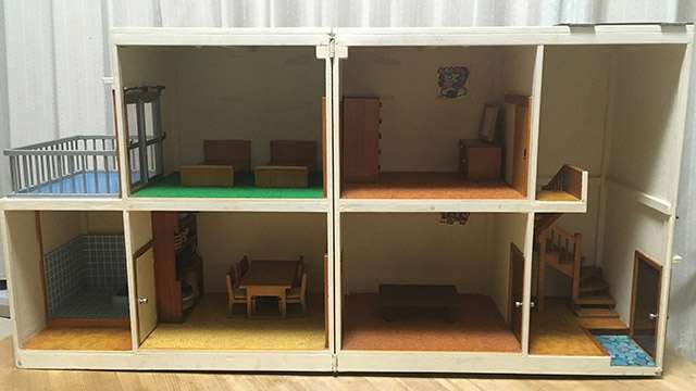 お祖父さんが作ったドールハウスが泣けるほど昭和の住宅だった :: デイリーポータルZ