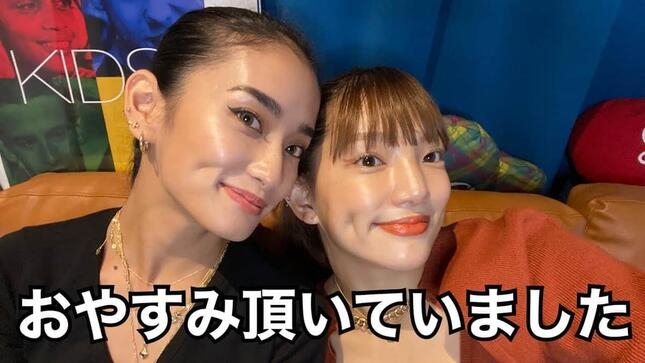 元E-girls「ヘラヘラ謝罪」に批判殺到　密フェス参加で反省動画を公開も…コメント大荒れ「流石に呆れた」