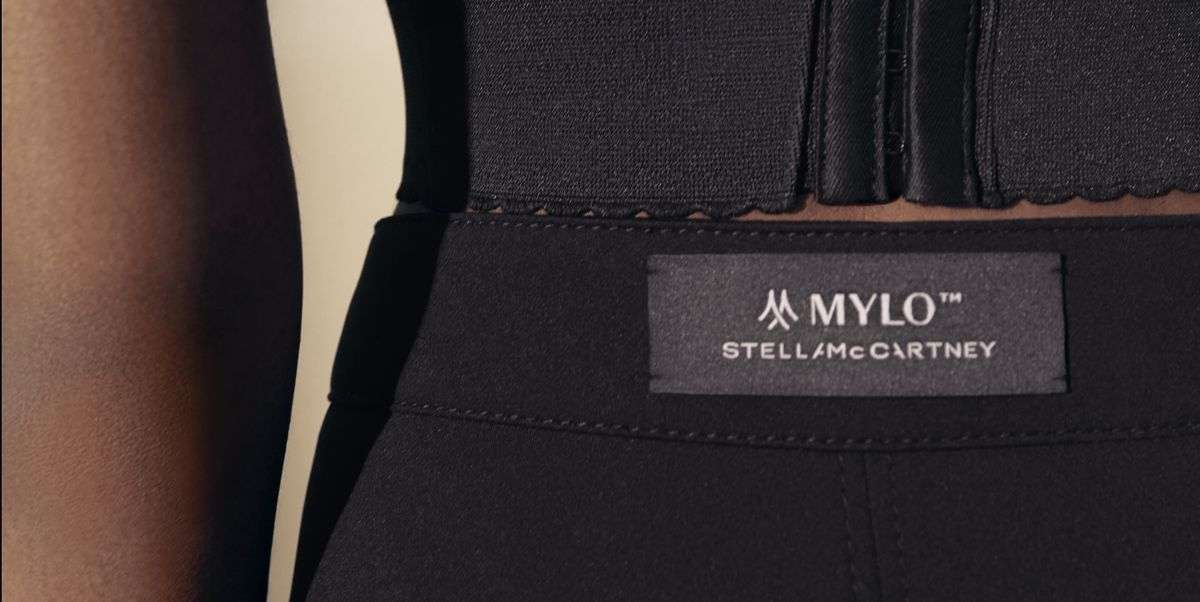 ステラ  マッカートニーがヴィーガン＆サステナブル＆アニマルフリーなキノコ由来のレザー代替素材「マイロ™」を採用したアパレルを発表｜ハーパーズ バザー（Harper's BAZAAR）公式