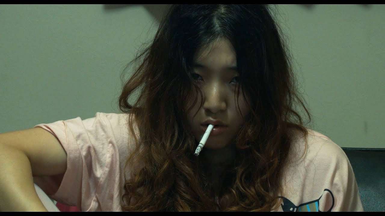 映画「百円の恋」予告編 - YouTube