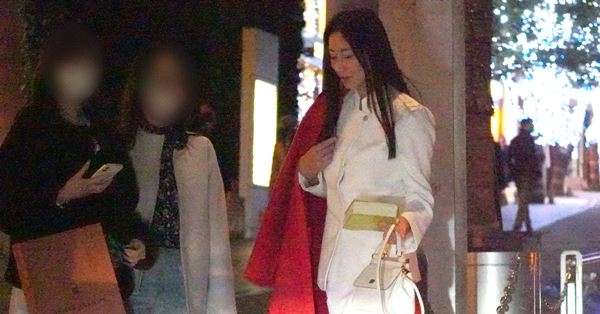 三浦瑠麗　夫じゃない男性と“魔性の”腕組みデート！翌日夜も別のイケメンにしなだれかかる