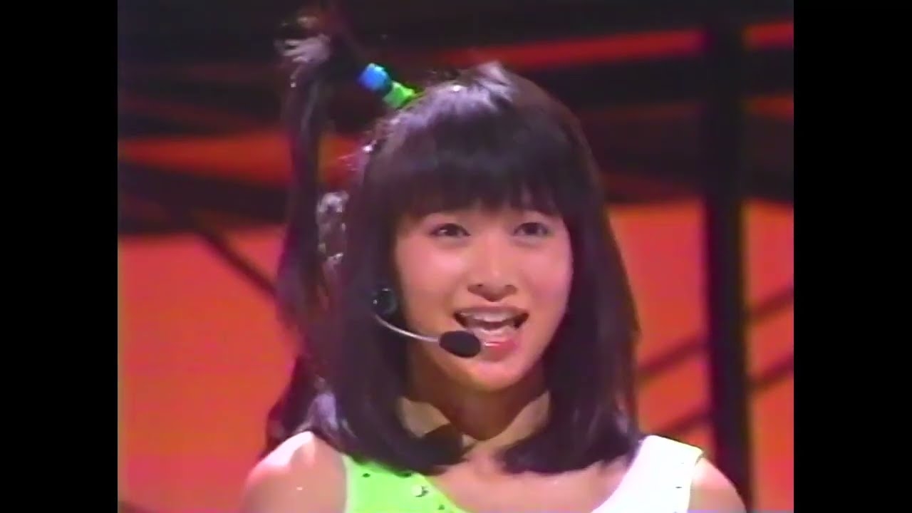 キララとウララ - センチ・メタル・ボーイ 1984 - YouTube