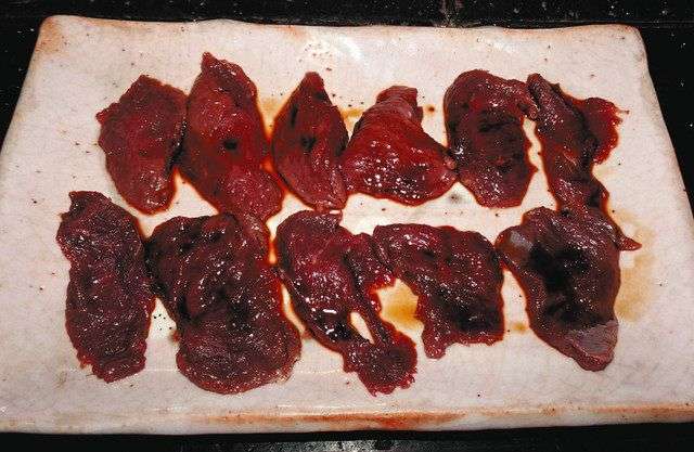 ＜突撃イバラキ＞カラス肉の生食文化　究極のジビエに挑戦：東京新聞 TOKYO Web