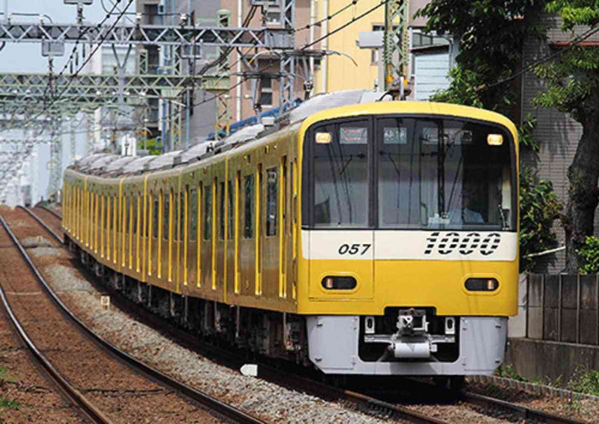 「撮ったらどけよ！」「下がれ」撮り鉄約30人が駅で罵声　京急は対応苦慮「終わると逃げて行った」: J-CAST ニュース