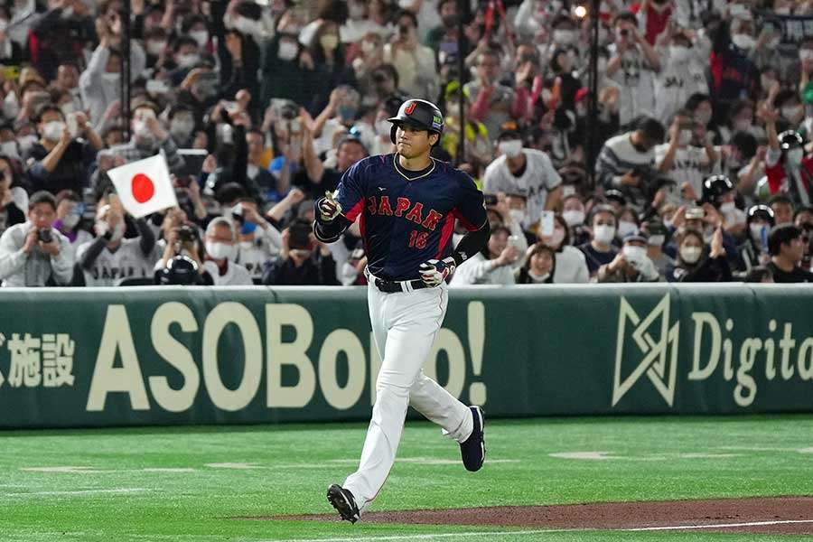 WBC名場面に日本人ファンが選出　「日本人の民度じゃないと成立しない」と話題の瞬間 | THE ANSWER