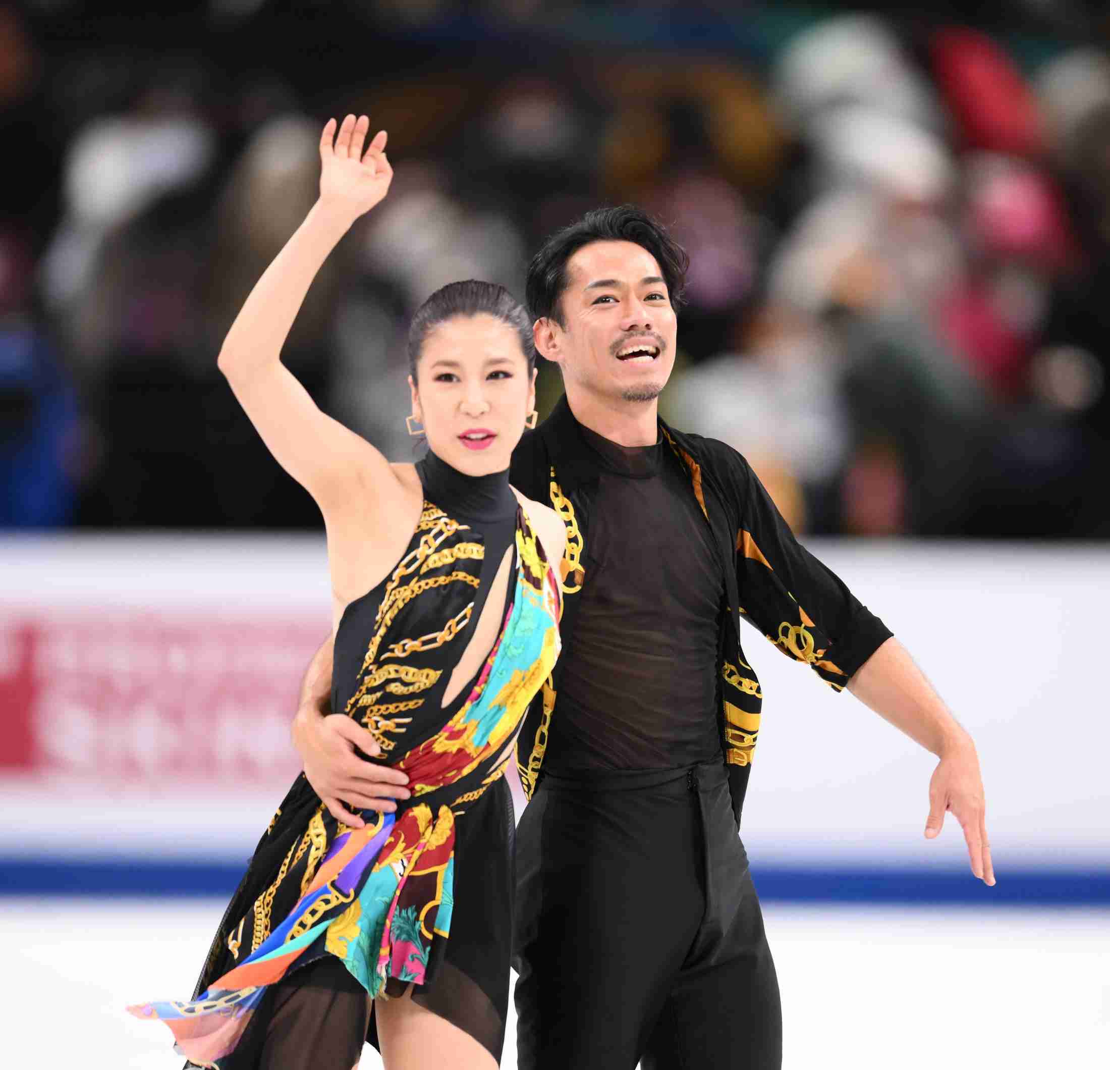 アイスダンス“かなだい”村元哉中・高橋大輔組は７２・９２点で１１位発進　高橋「動揺せずにいけてよかった」（デイリースポーツ） - Yahoo!ニュース