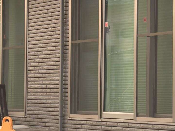 「トイレ貸して」家に来たのは強盗…女性に刃物突きつけ脅すも何もとらず逃走 1.7km程先で包丁持つ男逮捕 | 東海テレビNEWS