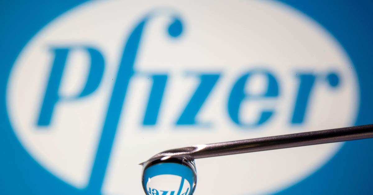 Pfizer/BioNTech seeks U.S. nod for updated COVID vaccine as booster in kids under 5 | Reuters