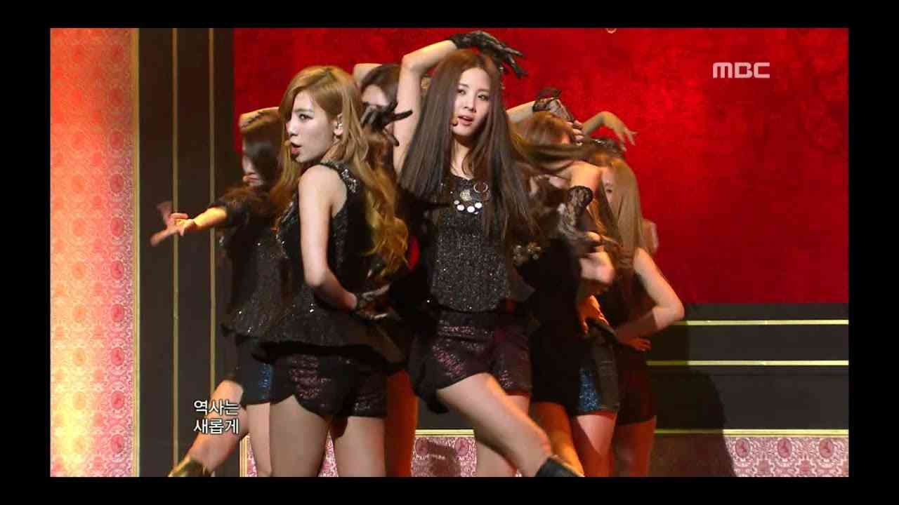 (ENG sub) Girls' Generation SNSD - The Boys 소녀시대 - 더 보이즈 Music Core 20111112 - YouTube