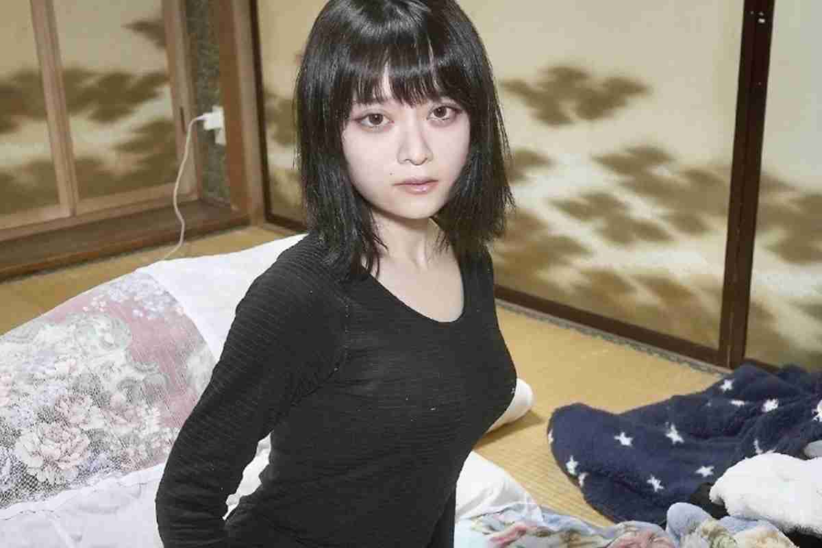 美人YouTuber・りんさんが被害告発した男性の反論60分「村の自宅が複数の男性に襲われる」情報に「そんなの関与していない」｜NEWSポストセブン