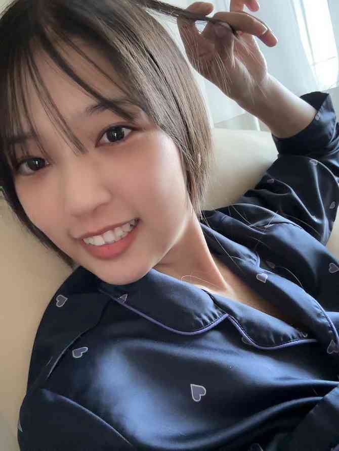 24歳トップグラドル・藤乃あおいがガンを告白 「必ず水着でまた会いに来ます」