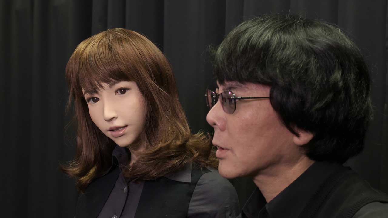 生身を捨てれば人は1万年生きる：日経ビジネス電子版
