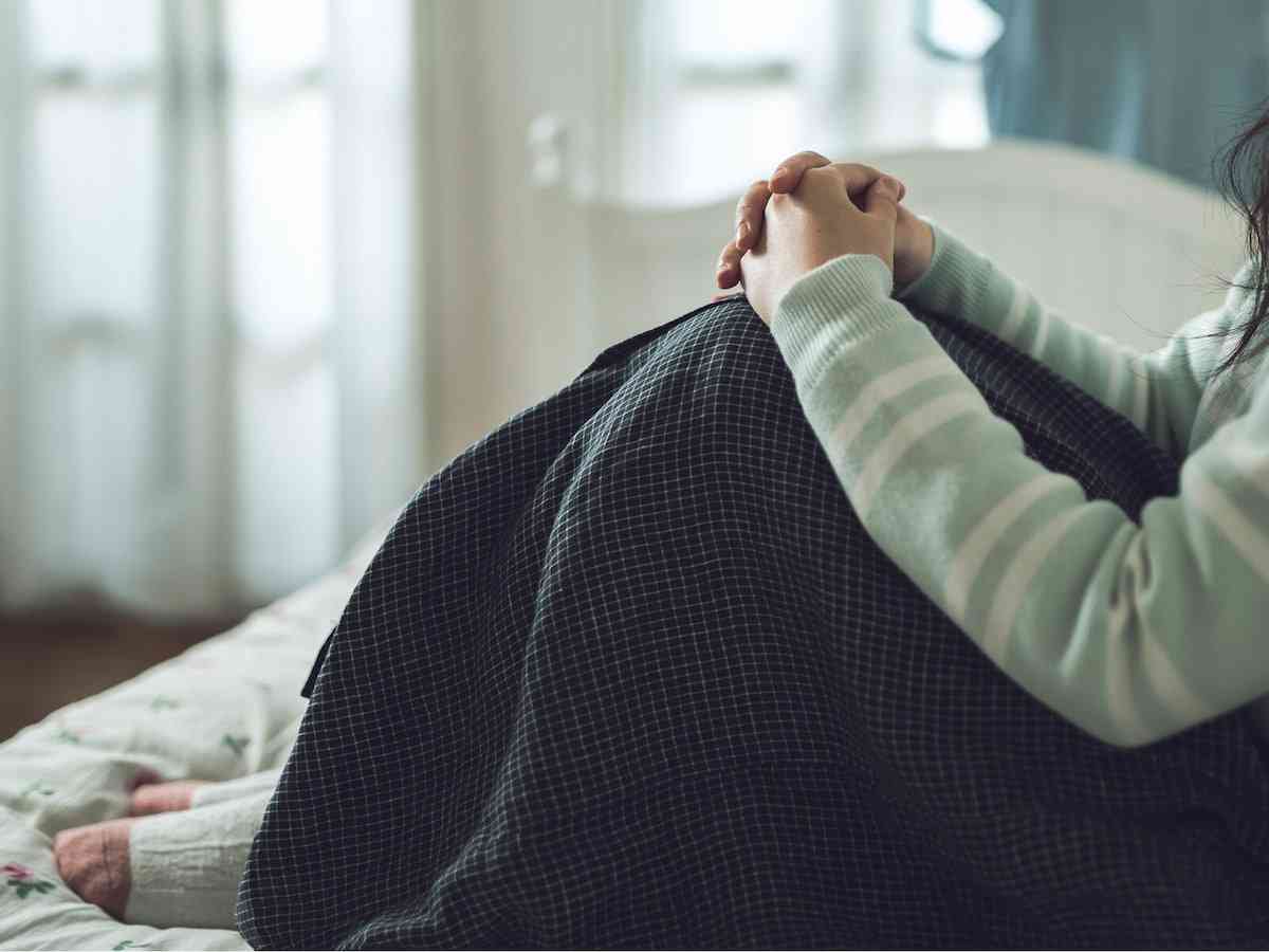 年金暮らしの両親と同居の40代、「それってこどおばじゃん！」と女友だちに言われてグサッ [人間関係] All About