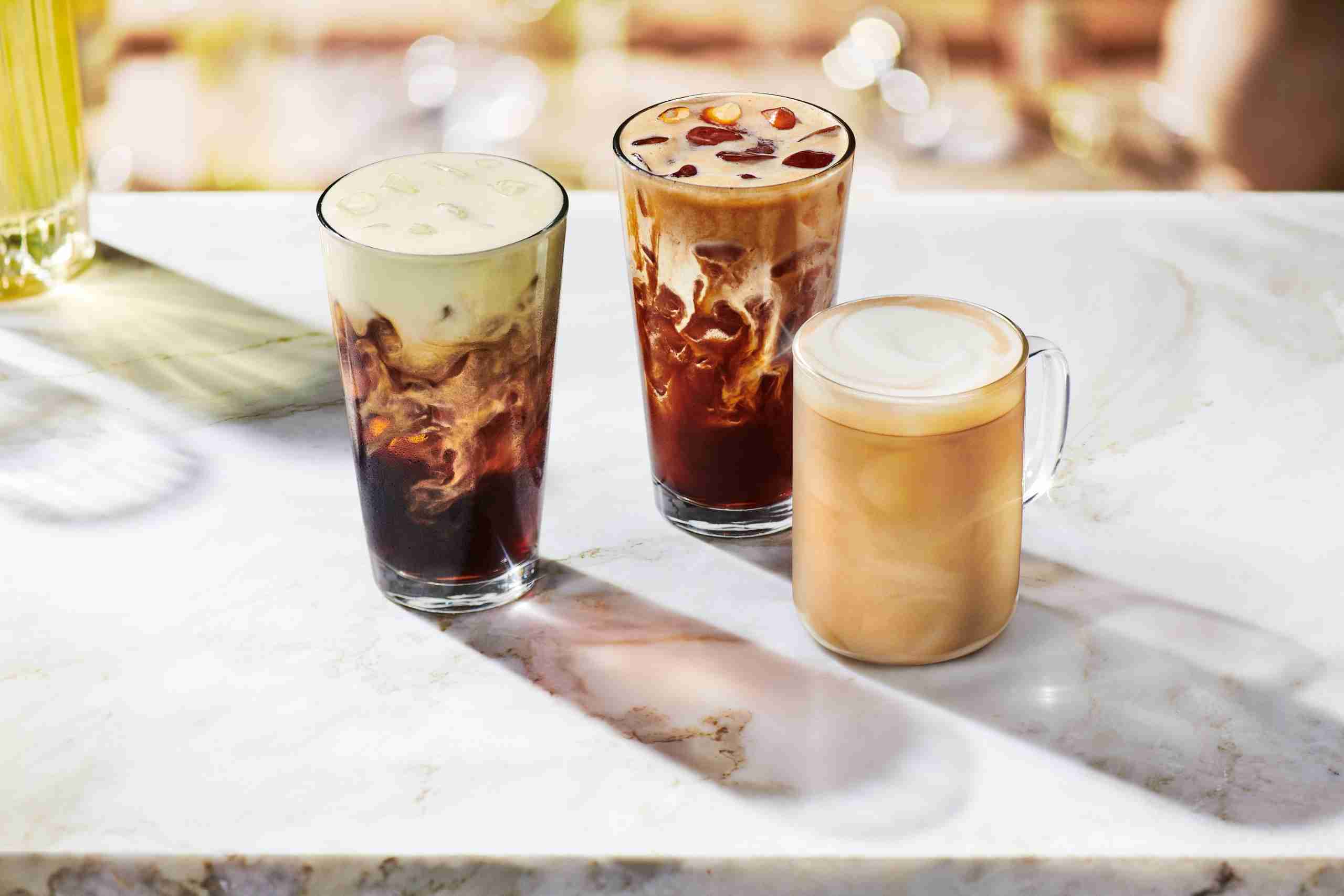 スタバ オリーブオイル加えたコーヒー「オリアート」発売、日本上陸は2023年後半予定/スターバックス | 食品産業新聞社ニュースWEB