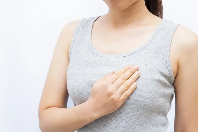 「乳がん検診は受けない方がいい」実際どうなの？ 医師が開始年齢の目安とマンモグラフィ・超音波検査のリスクを解説（Medical DOC） - Yahoo!ニュース