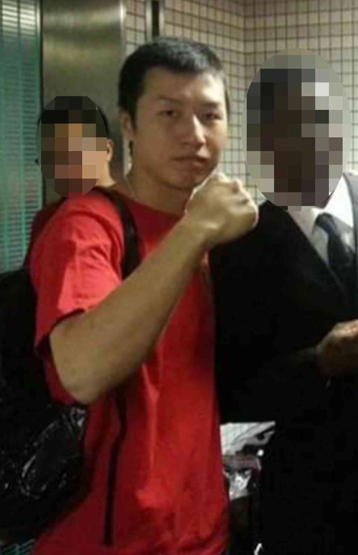 吉野家の紅しょうが“直箸”食いコンビは「元プロボクサー」「パリピ」飲んだ後のシメ牛丼で…悪ふざけの代償