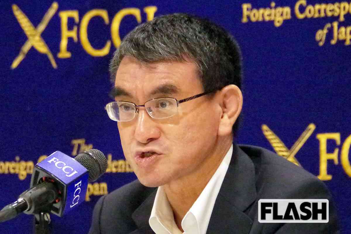 ビートきよし「虫は食べたくない」とツイートしたら河野太郎氏からブロック「告白してないのに振られた気分」なぜブロック連発？ | Smart FLASH/スマフラ[光文社週刊誌]