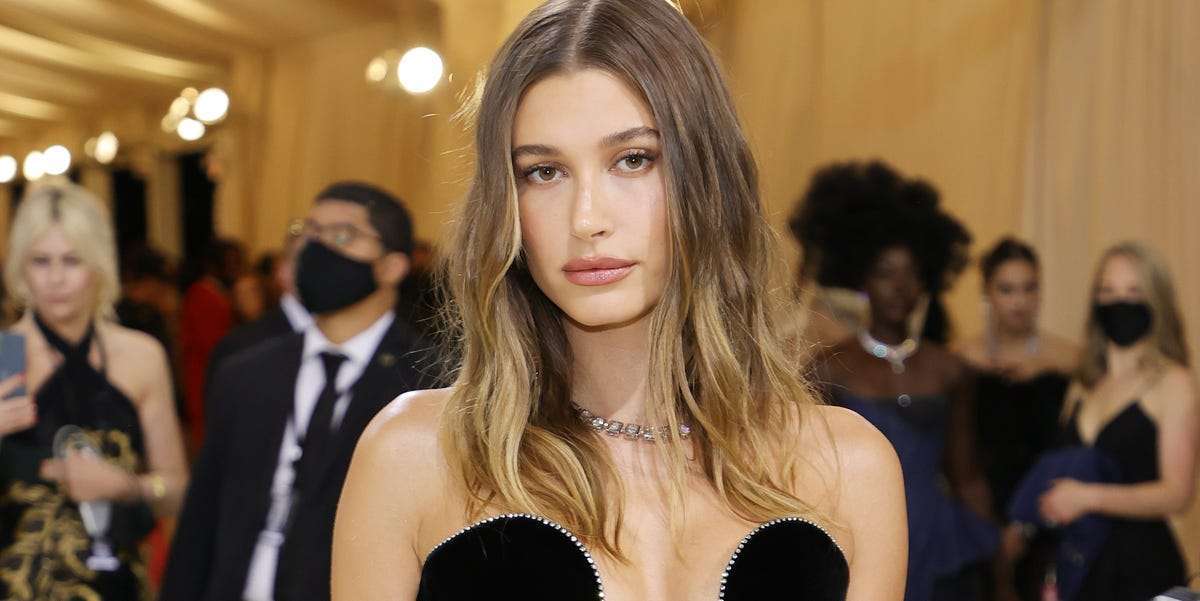 ヘイリー・ビーバー、心臓に穴が開いていたことが発覚　脳卒中の一因に