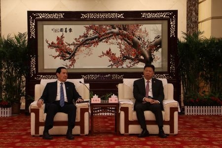台湾の馬英九前総統、中国高官と会談　「戦争避けるべき」（ロイター） - Yahoo!ニュース