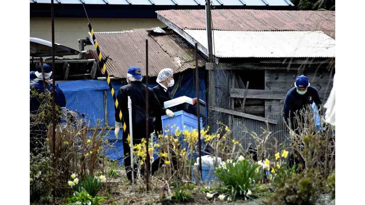 5人死亡の六戸火事、親戚の92歳自宅を放火容疑で捜索…軽自動車に液体入りポリタンク