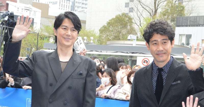 TBS春ドラマキャストがブルーカーペット登場　福山雅治も豪華共演に感心「テレビで観た方がいる」  | ORICON NEWS