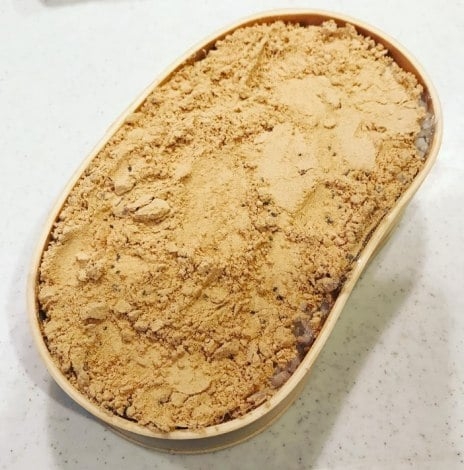 開けた瞬間、砂？　一面に敷き詰められた“粉”の正体に衝撃　“嫌がらせ弁当”を作る妻の真意 ｜最新ニュース｜eltha（エルザ）
