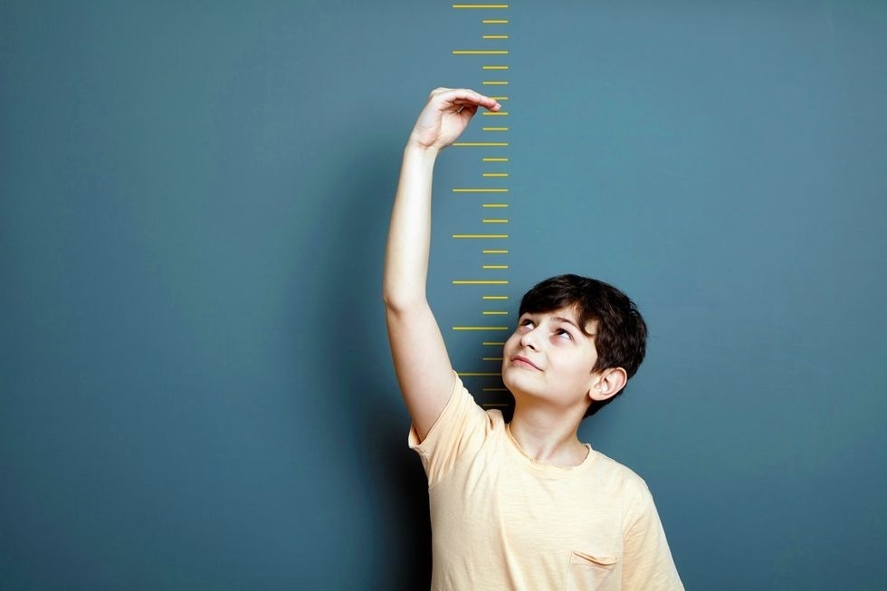 身長の低い人は高い人よりも地球環境にやさしい！？　ある女性作家が発表した驚きのエッセイをめぐりSNS上で賛否両論（ELLE DIGITAL） - Yahoo!ニュース