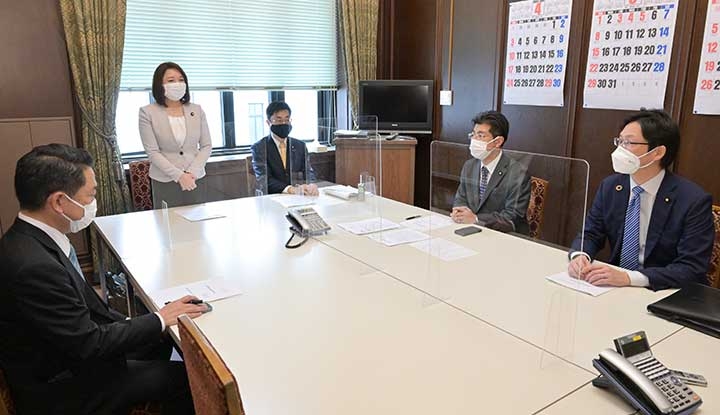 離島振興法改正へ支援内容を協議  |  ニュース | 公明党
