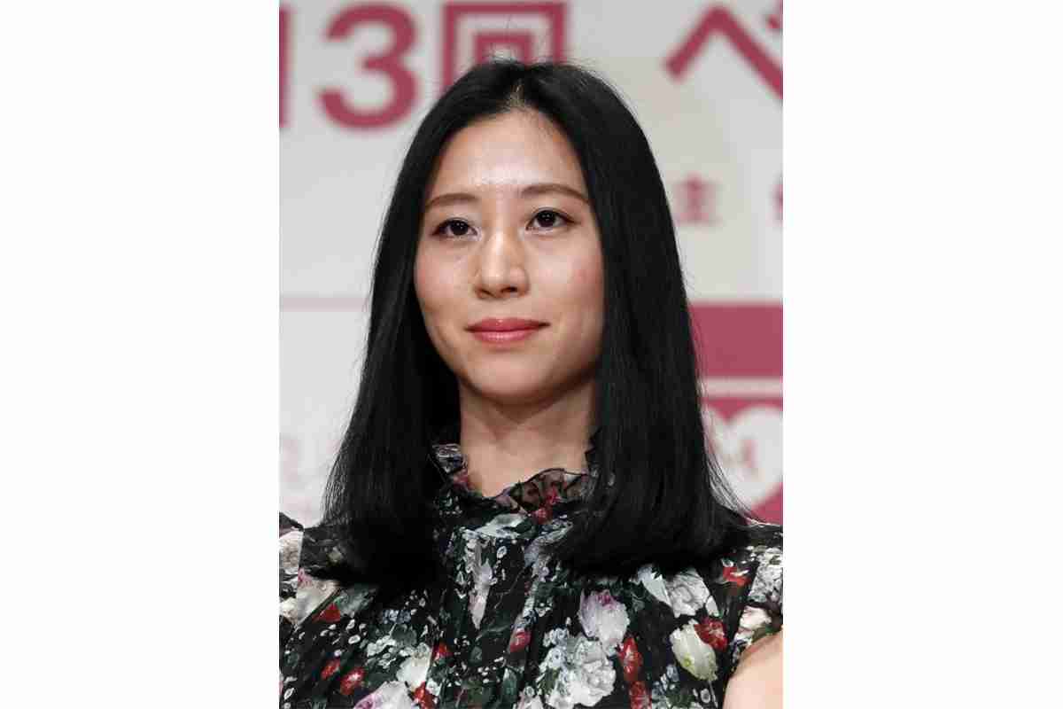 三浦瑠麗氏「経済的に独立」発言の矛盾　週末用の豪華別荘は夫の所有、どこが“独立”なのか｜NEWSポストセブン