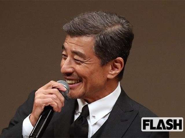 舘ひろし「俺がいつもケツ触っちゃうやつ」は天海祐希（SmartFLASH）