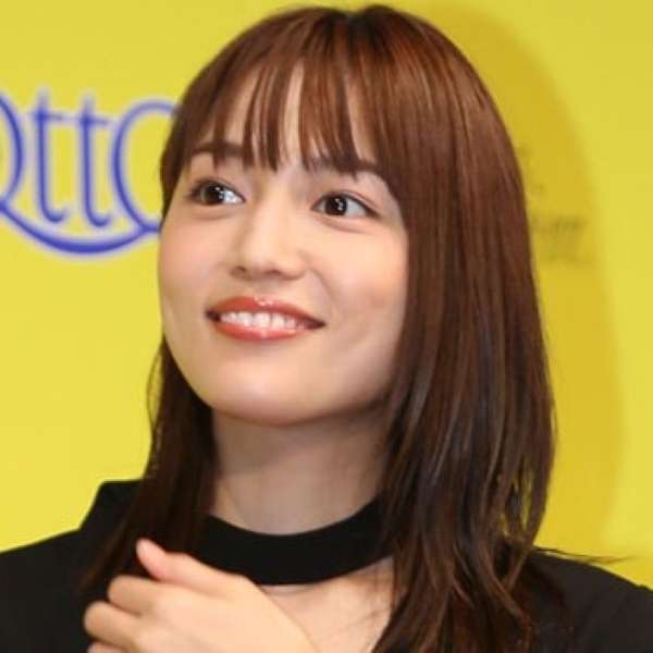 どうした川口春奈？ CM女王の最近の出演作が《ダサすぎて見ていて辛い》とファン落胆｜日刊ゲンダイDIGITAL