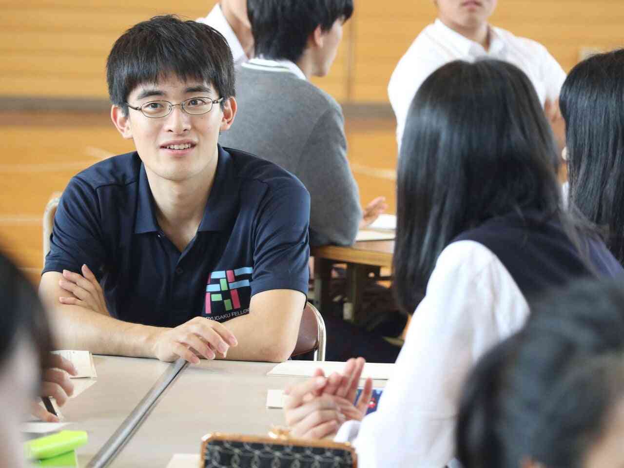 芦屋市長選　全国最年少の26歳市長が誕生へ　新人高島氏が当選確実