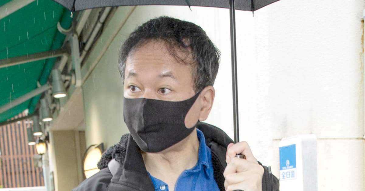 「見たいな。Aさんの胸」テレビ番組に引っ張りだこの安全保障専門家が人妻に送った「卑猥メール」 | FRIDAYデジタル