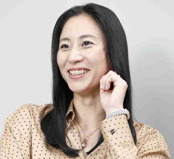 三浦瑠麗さん、“夫の会社からコンサル料”報道尻目に温泉を楽しむインスタ投稿が物議「はやく説明責任を」