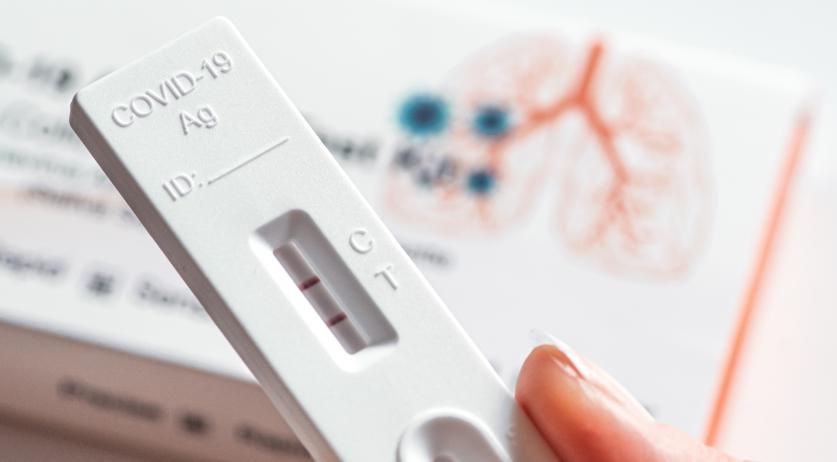 Highest new Covid hospitalizations in a year; Sewage analysis suggests more infections | NL Times
