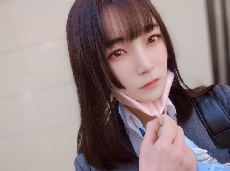 片瀬美月死因は自殺?Twitterでの匂わせやグラビア界の闇が深すぎる | うににゃん情報局