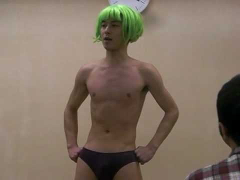 お笑い芸人・キャプテン渡辺 - YouTube