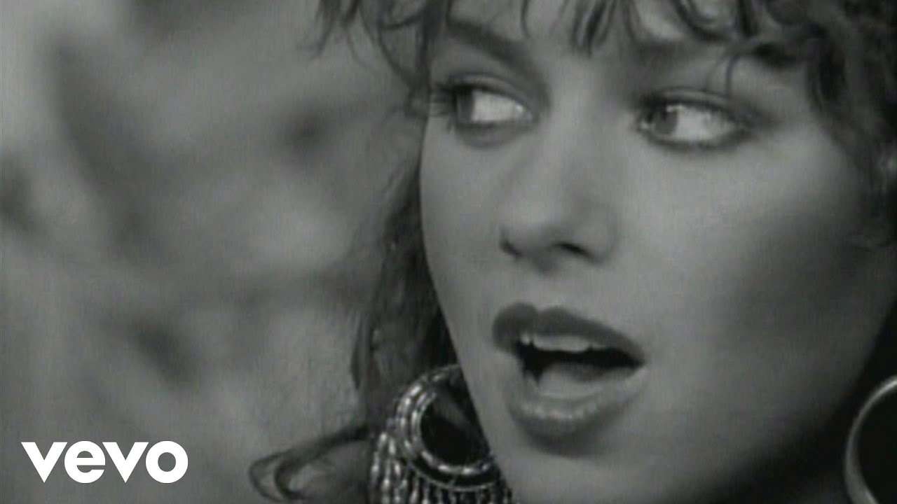 The Bangles - Manic Monday (Official Video) - YouTube